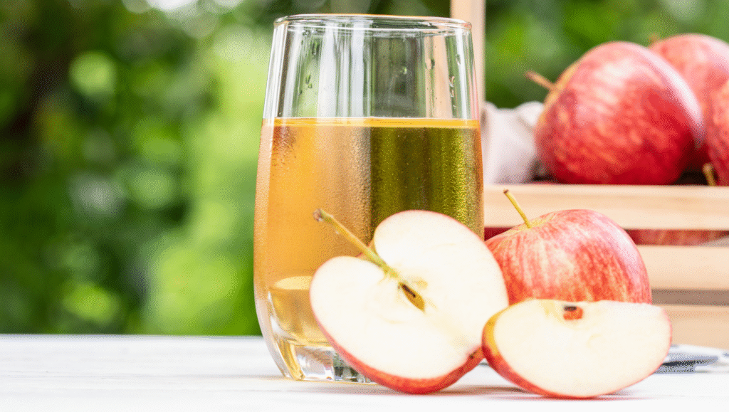 4. Best healthy juices for older people apple juice