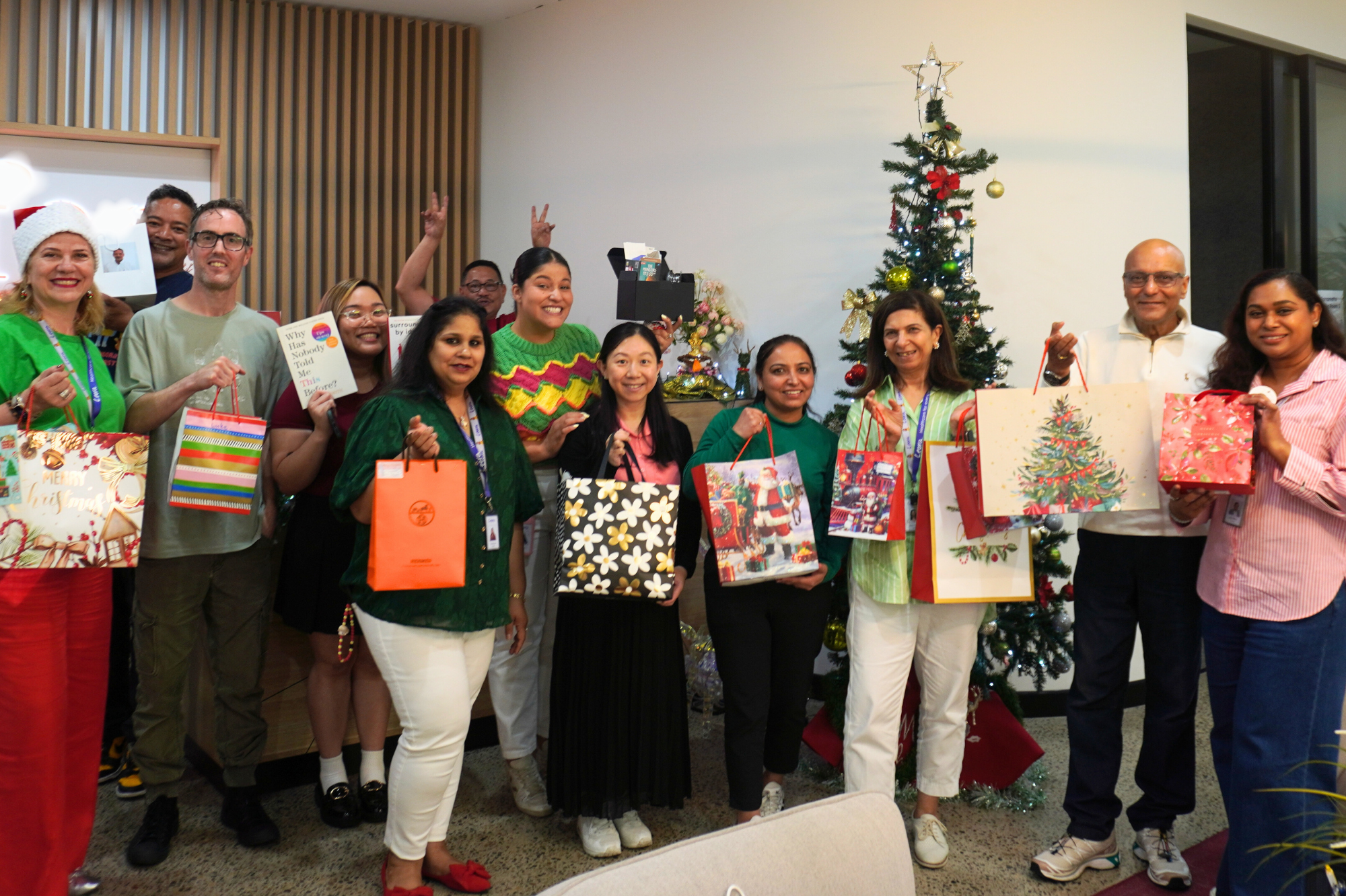 The season of giving at Leora Healthcare